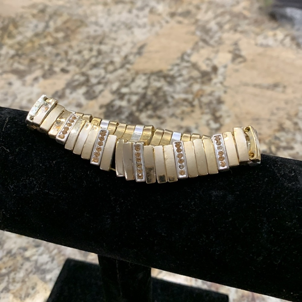 Bracelet - Picture 2 of 4